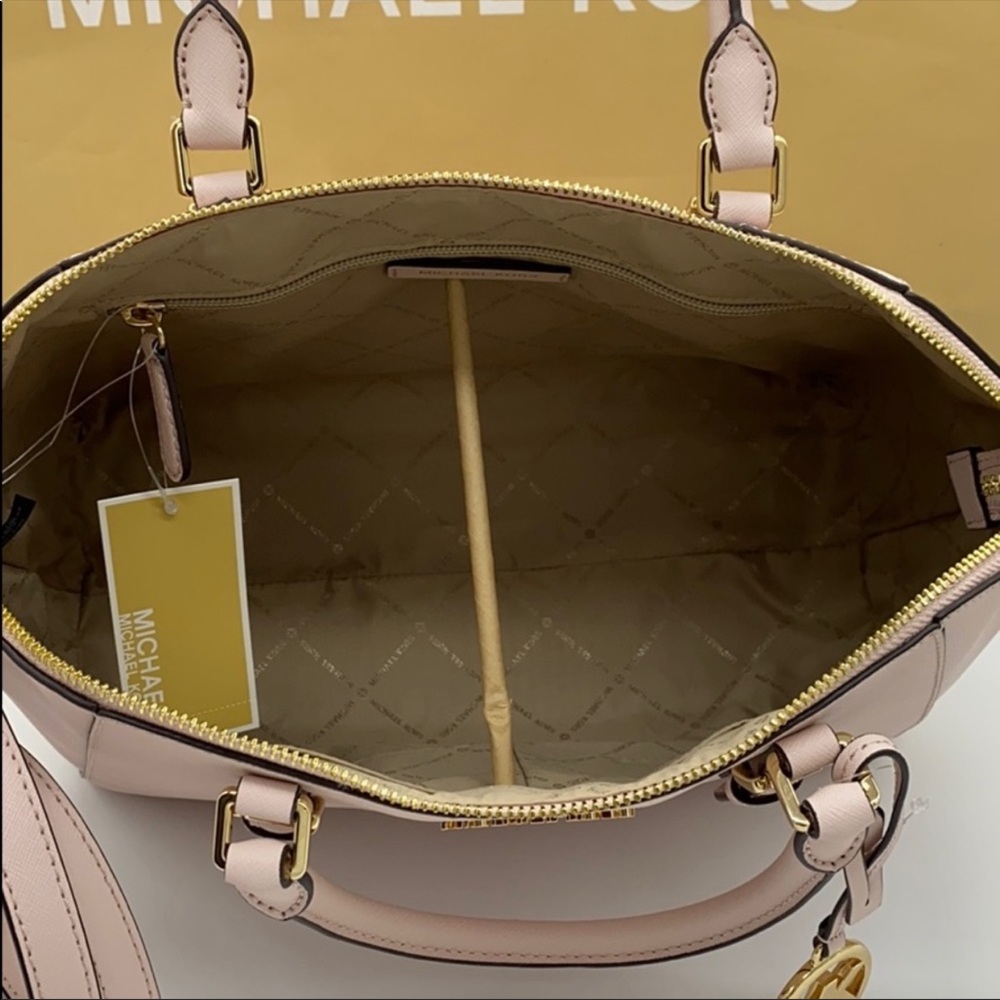 MICHAEL KORS CIARA LARGE TZ SATCHEL POWDER BLUSH - Picture 14 of 16